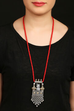 Engraved Pendant Necklace image number 0