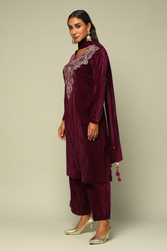 Wine Poly Velvet Straight Solid Kurta Palazzo Suit Set image number 3