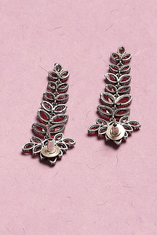 Maroon Alloy Earrings image number 2