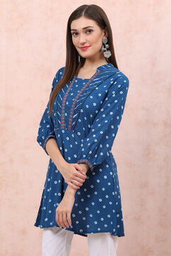 Indigo LIVA Shibori Top image number 2