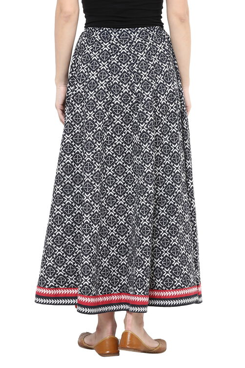 Black Cotton Skirt image number 4