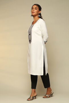 White Pashmina Straight Kurta image number 2