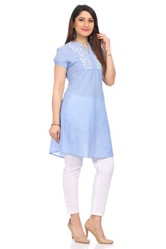 Light-Blue Chambray A-Line Kurta image number 2