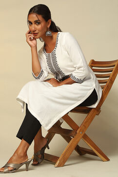 White Pashmina Straight Kurta image number 0