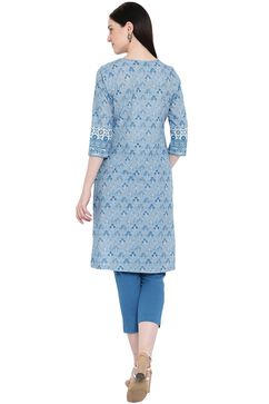 Light-Blue Cambric A-Line Kurta image number 4