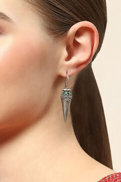 Oxidised Green Brass Earrings image number 3