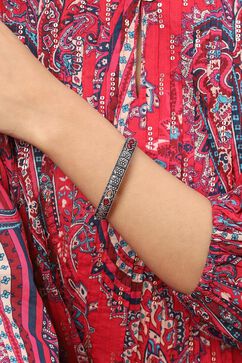 Pink Alloy Bangles image number 3