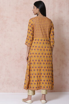 Mustard Viscose Rayon Asymmetric Kurta image number 5