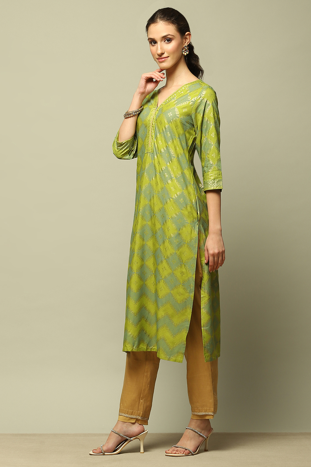 Pink Printed Straight Kurta image number 2