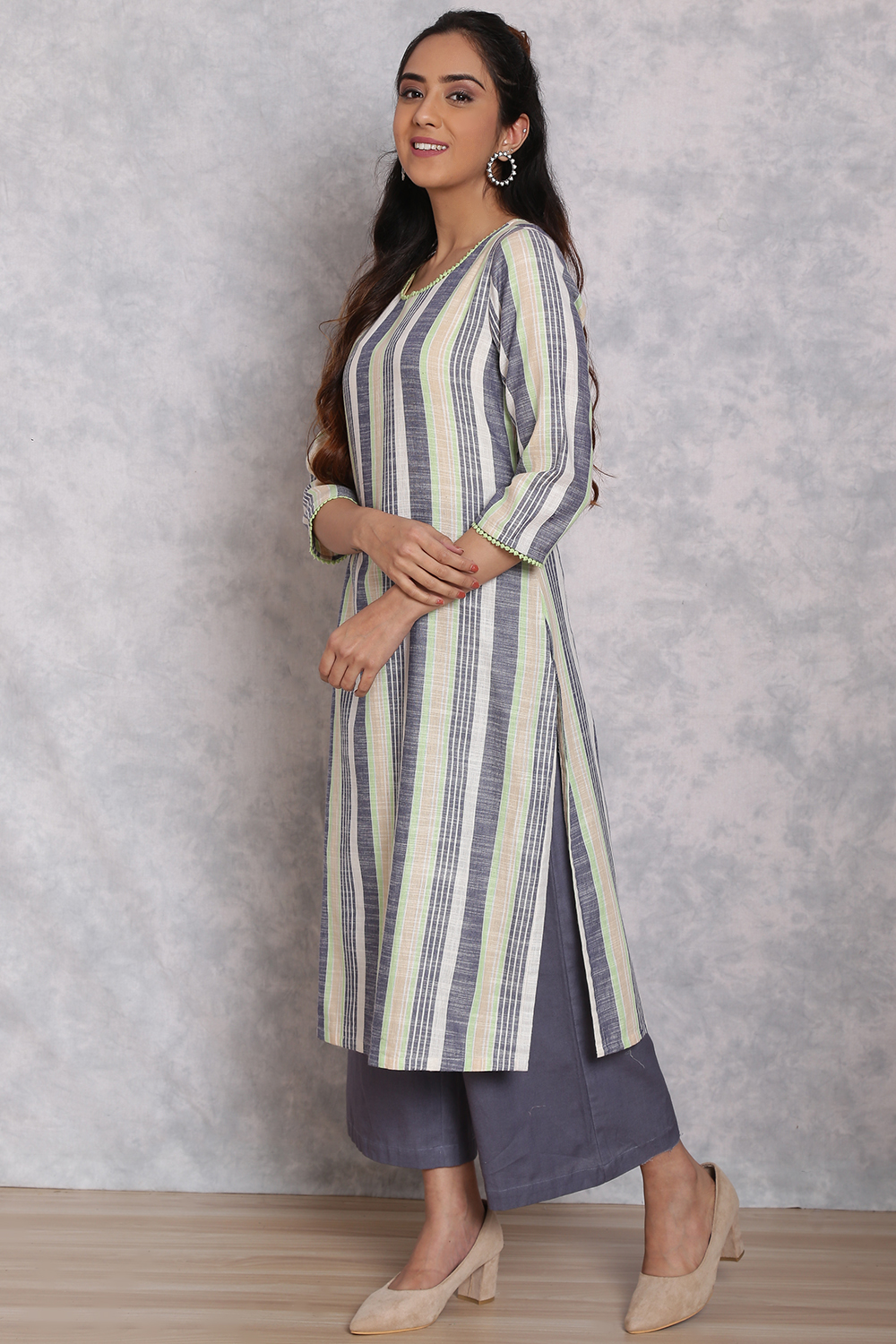 Multicolored Cotton Straight Suit Set image number 3