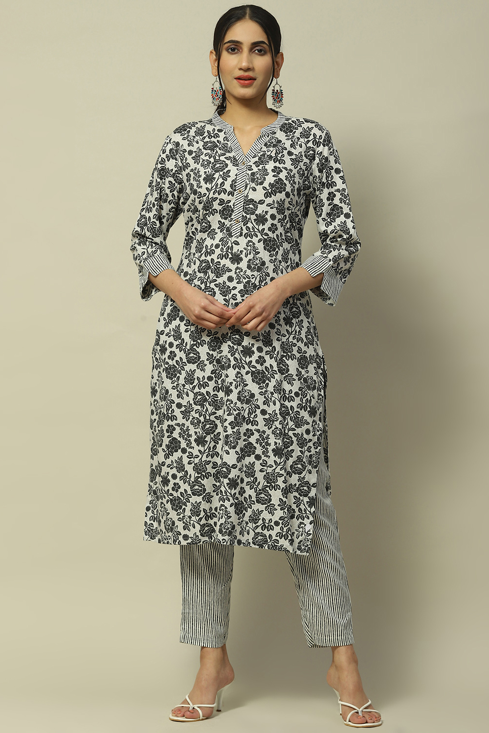 Black Rayon Straight Suit Set image number 6