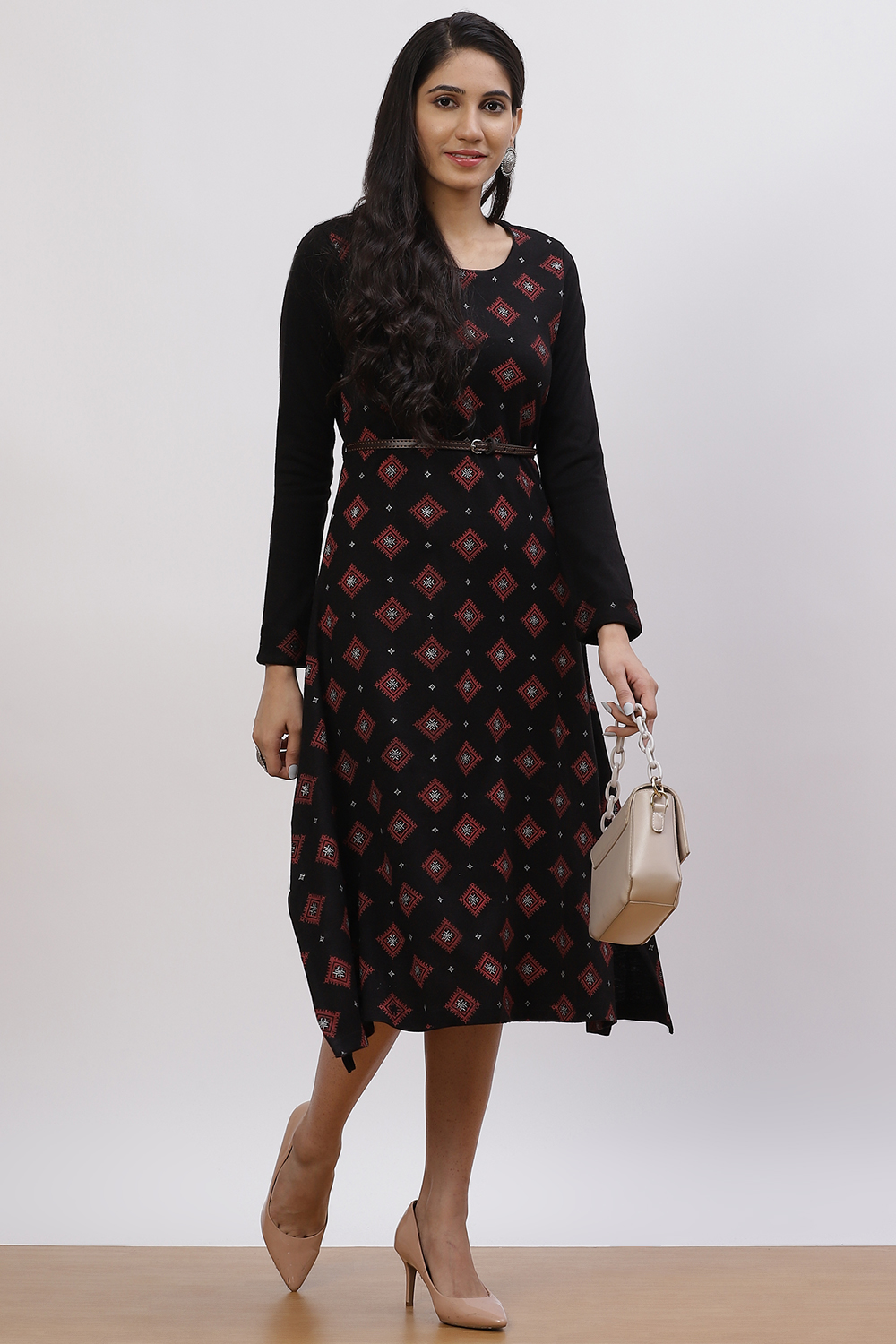 Black Acrylic Asymmetric Dress image number 4