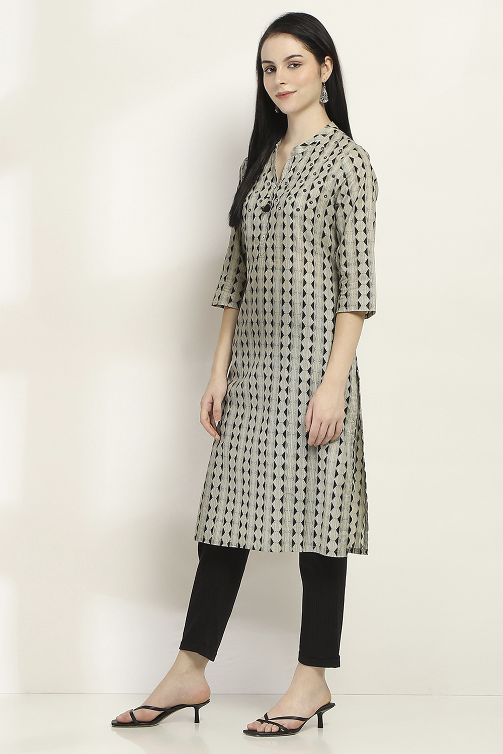 Black Cotton Straight Kurta image number 2