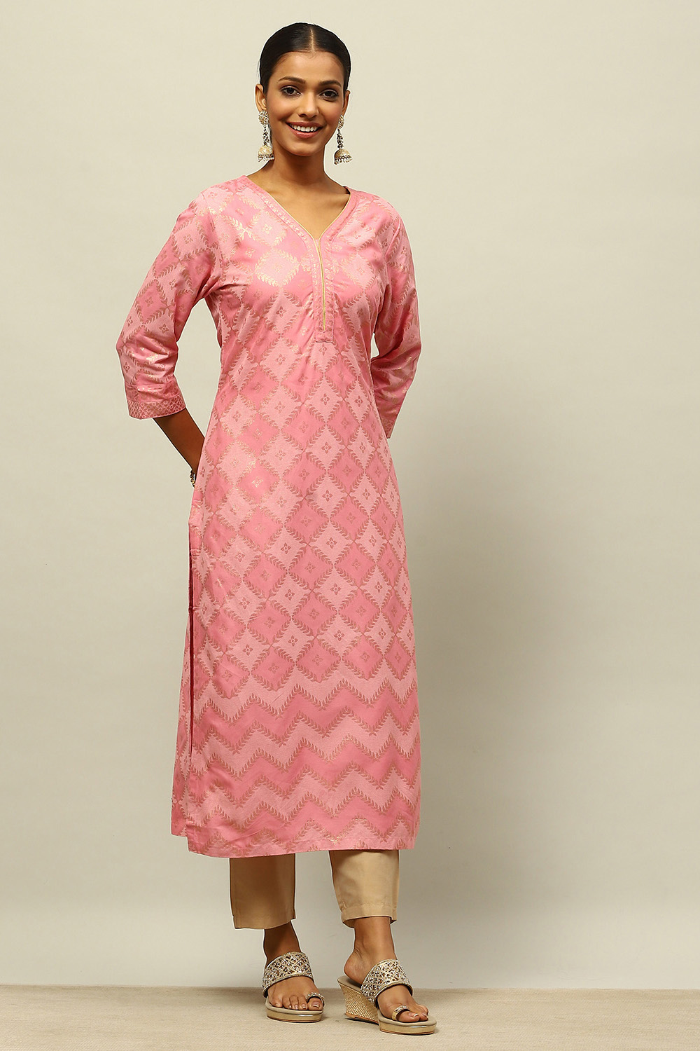 Pink Printed Straight Kurta image number 4