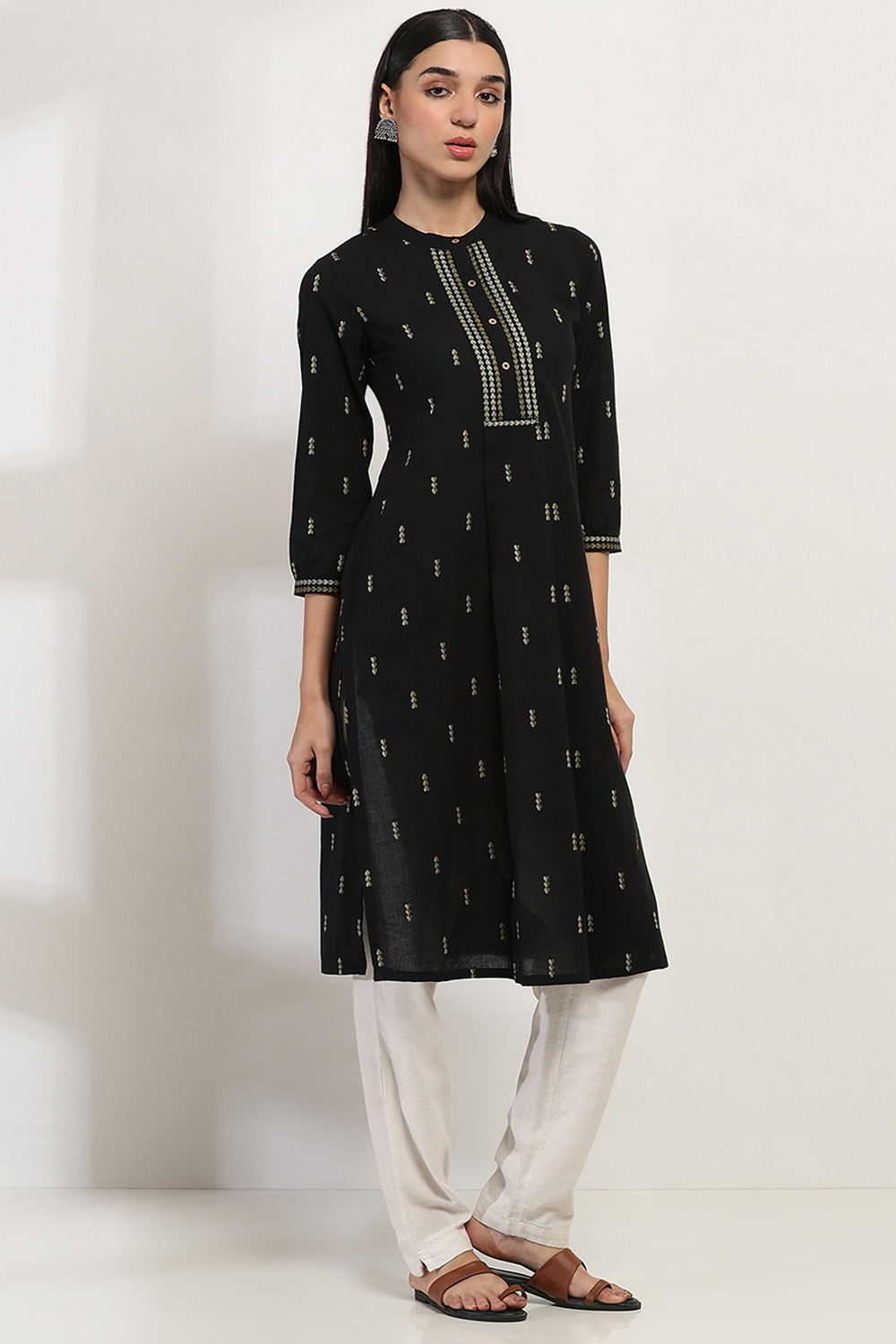 Black Cotton Straight Kurta image number 4