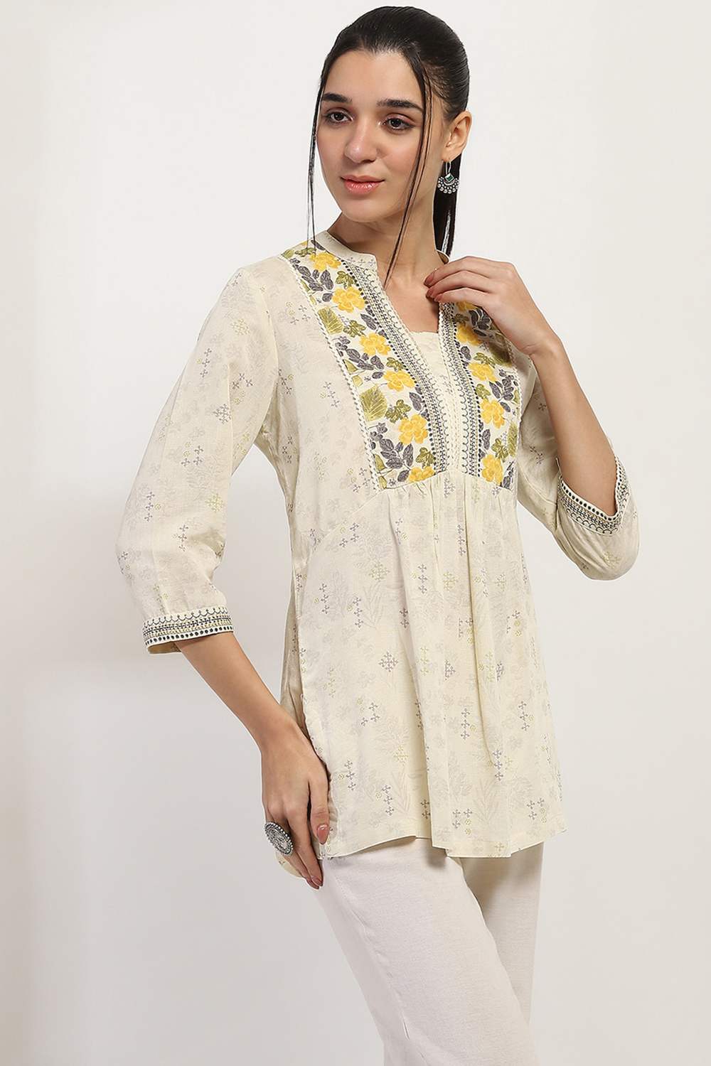 Olive Viscose Rayon Straight Kurti image number 4