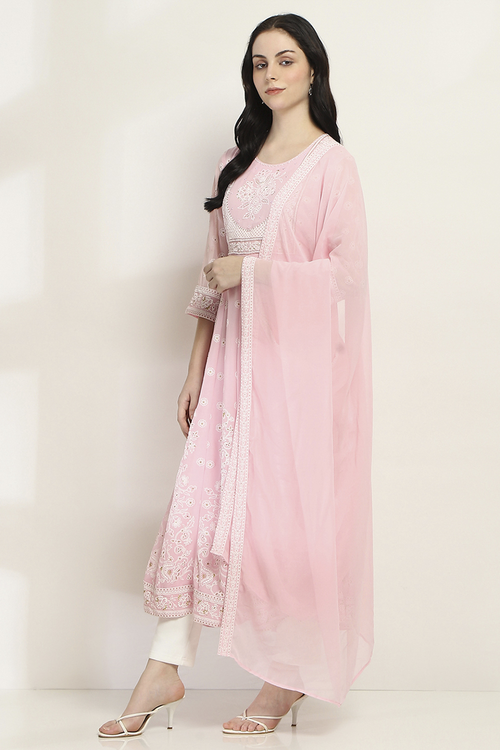 Lavender  Dupatta image number 2