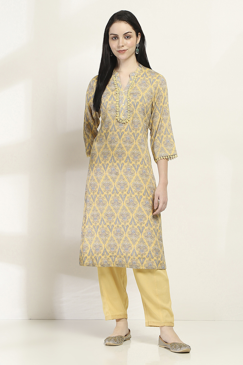 Yellow Printed Straight Kurta Set image number 6